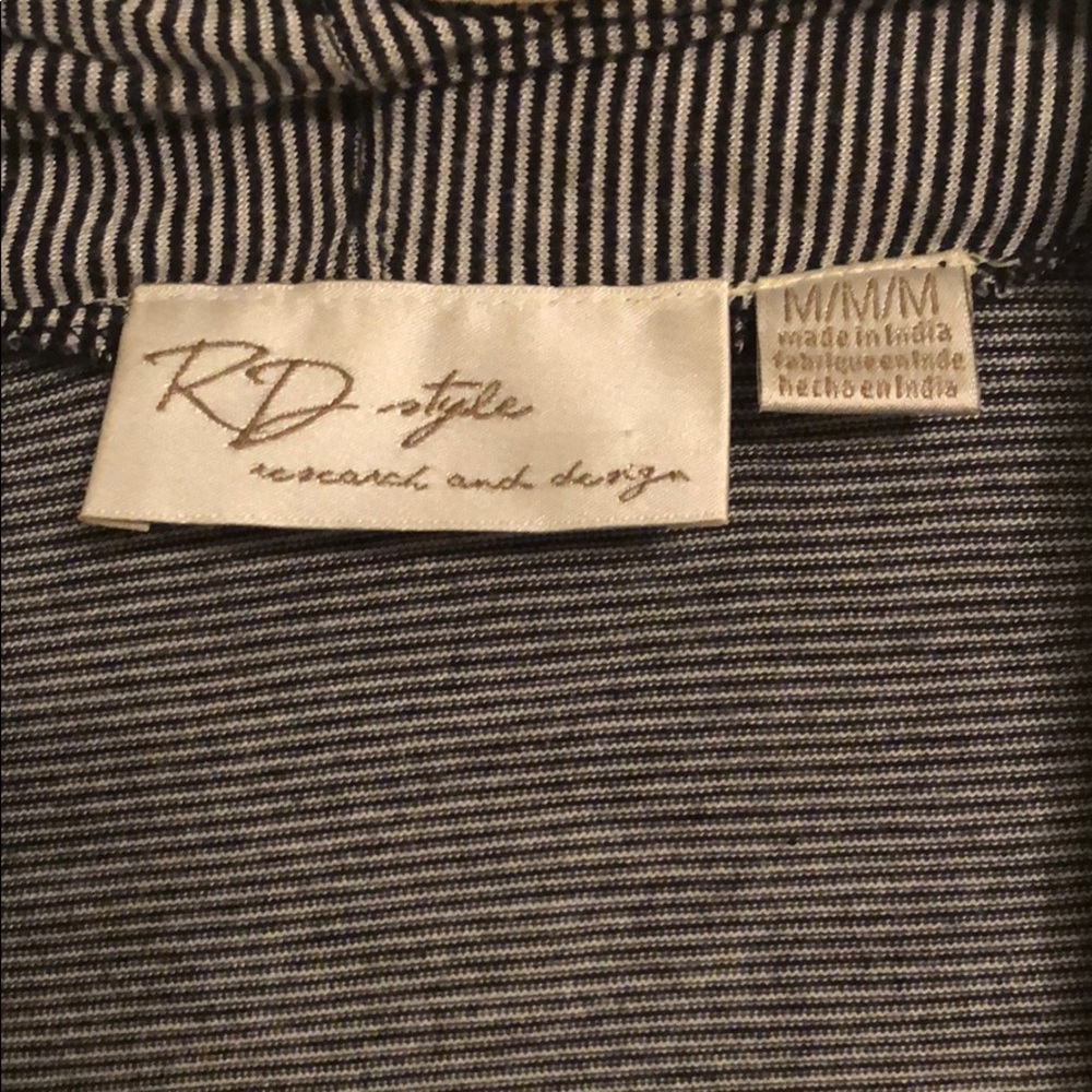 Cardigan - Picture 3 of 4